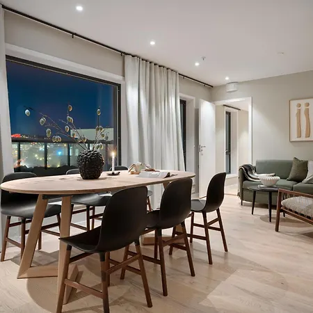 Premium Penthouse Sea & Mountain View Apartments Tromso Exterior photo