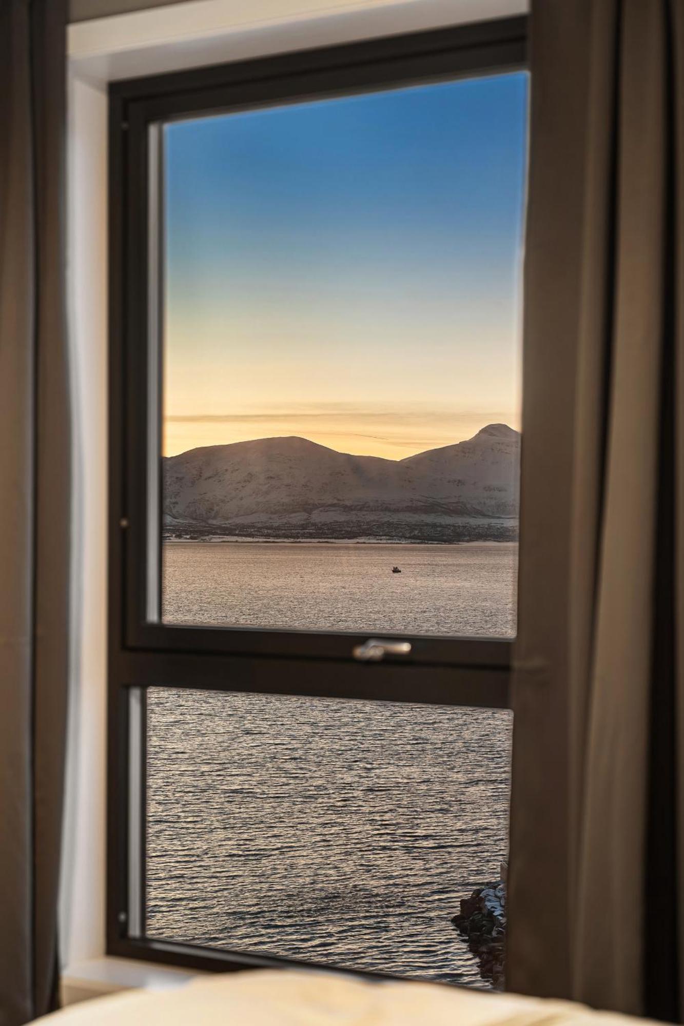 Premium Penthouse Sea & Mountain View