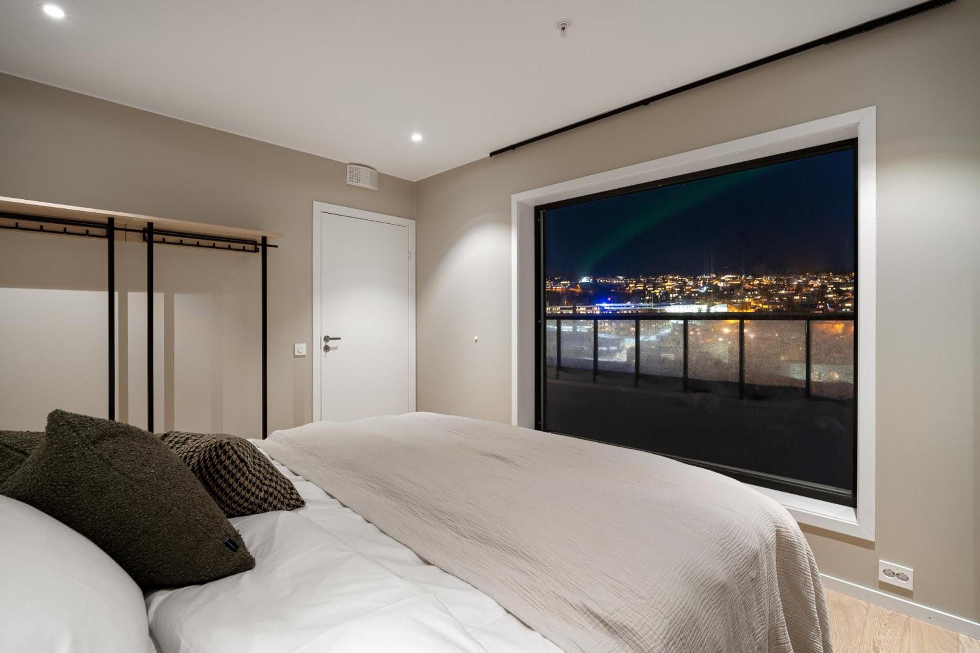 Premium Penthouse Sea & Mountain View