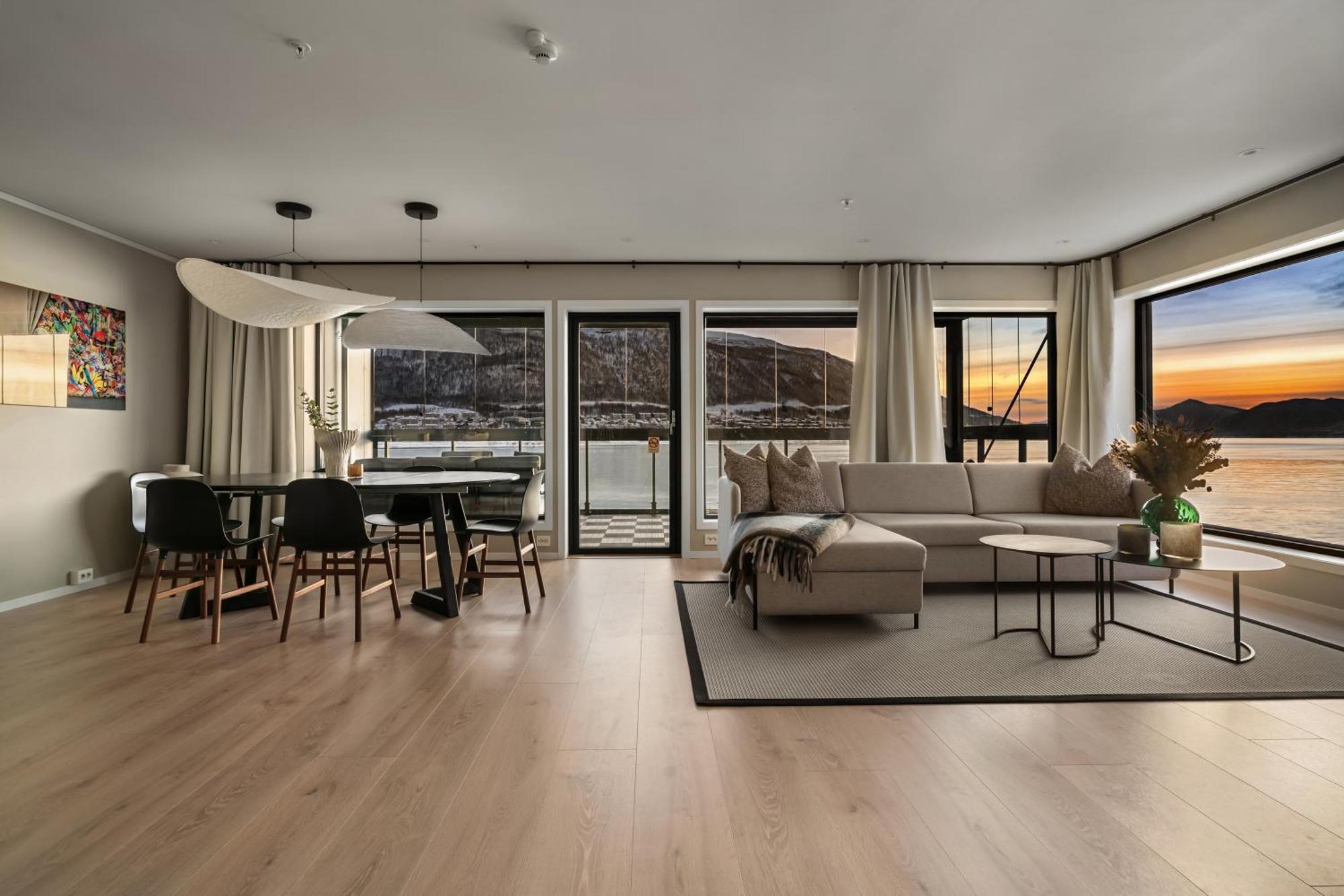 Premium Penthouse Sea & Mountain View Appartement Tromsø