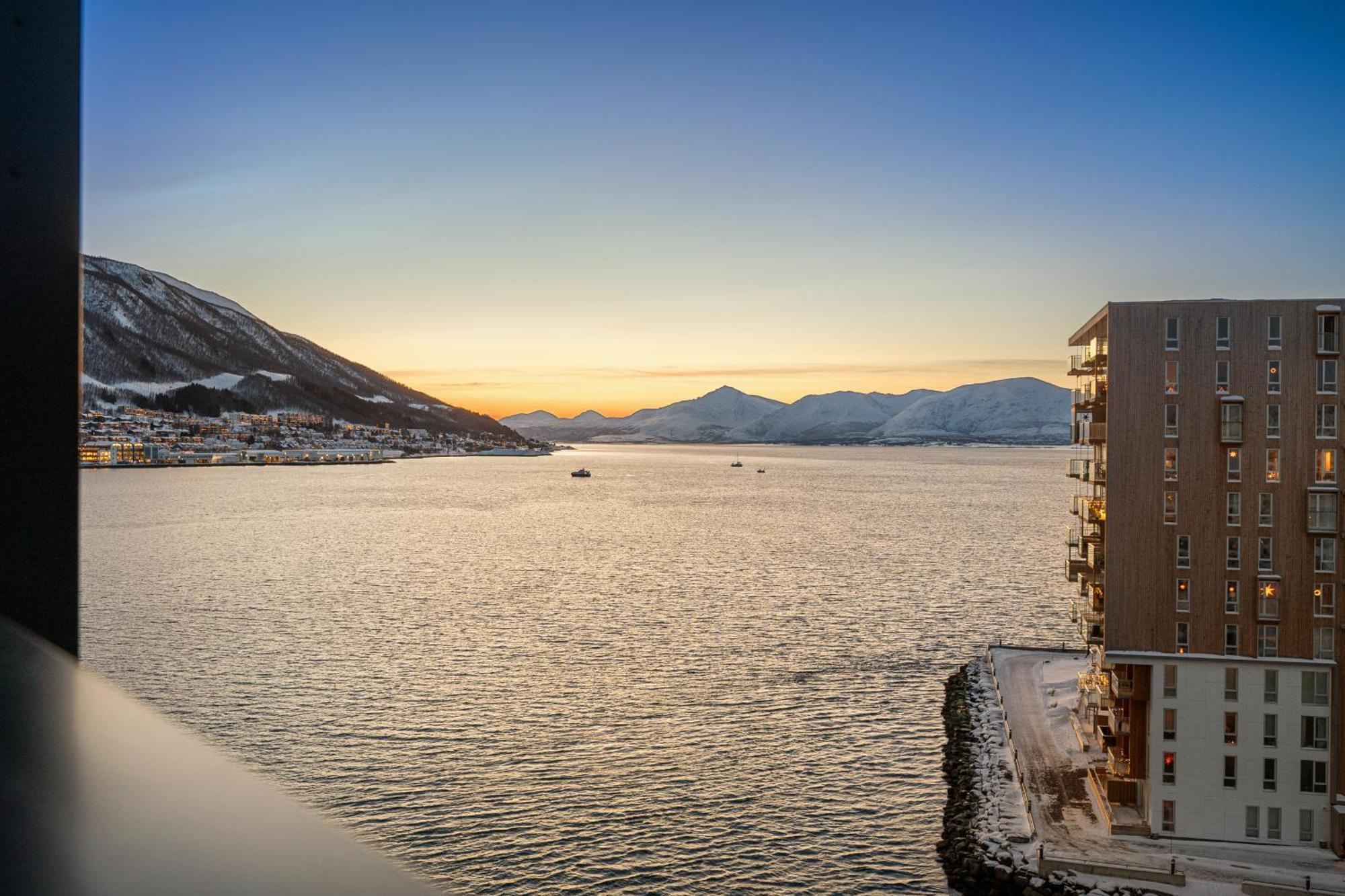 Premium Penthouse Sea & Mountain View * Tromsø