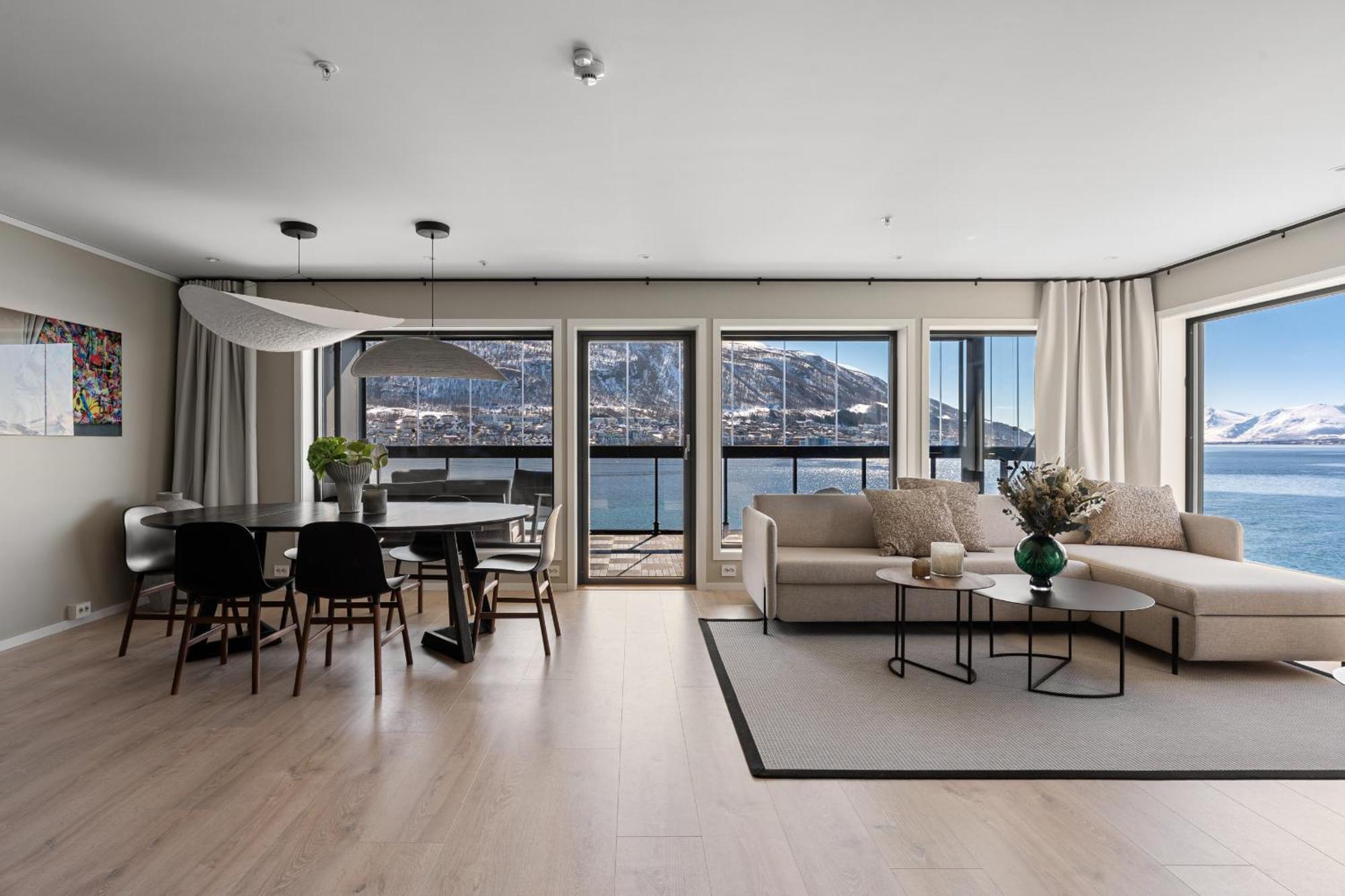 Premium Penthouse Sea & Mountain View Appartement Tromsø